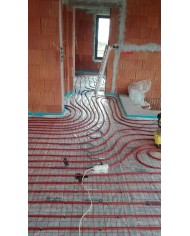 Realizácia podlahového vykurovania a tepelného čerpadla - Vasiľov
