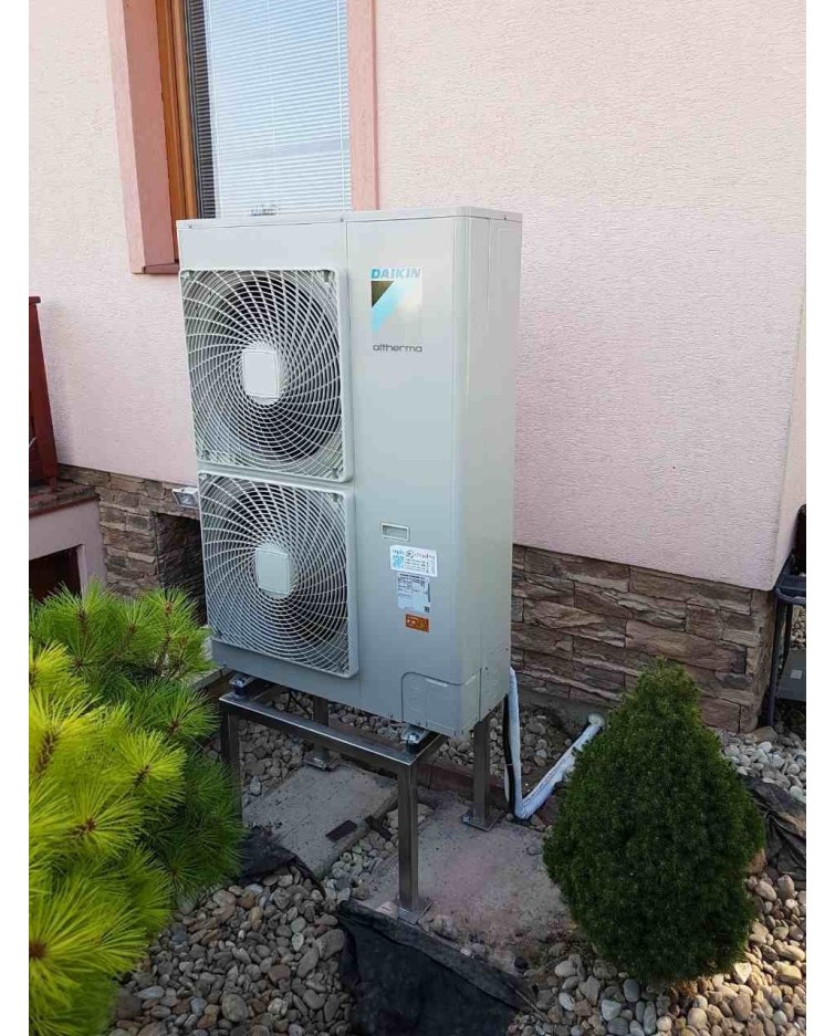 Inštalácia nástenného Tepelného čerpadla Daikin EHBH Zubrohlava