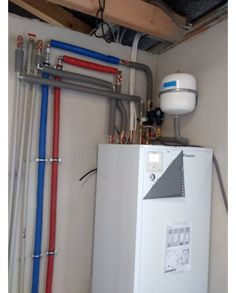 Inštalácia tepelného čerpadla Daikin EHVX, Budatínka Lehota