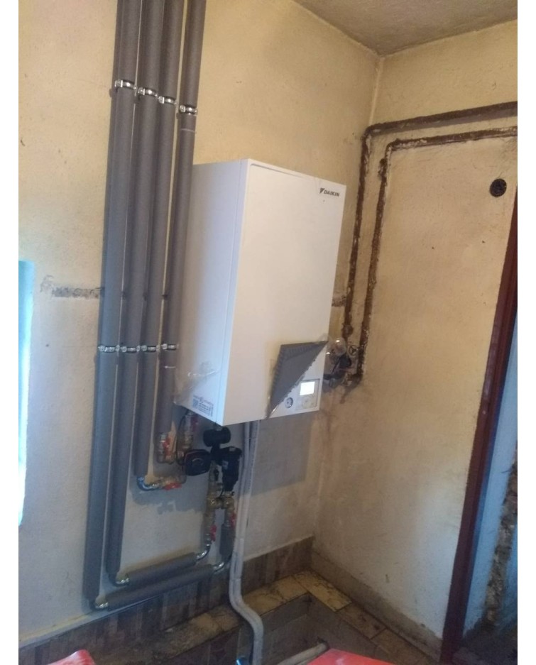 Inštalácia tepelného čerpadla Daikin EHBH, Komjatná