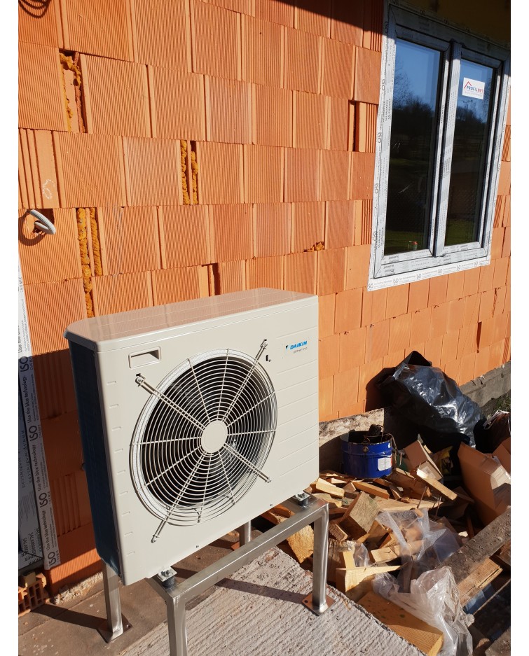 Inštalácia tepelného čerpadla Daikin EHVH, Dolný Vadičov