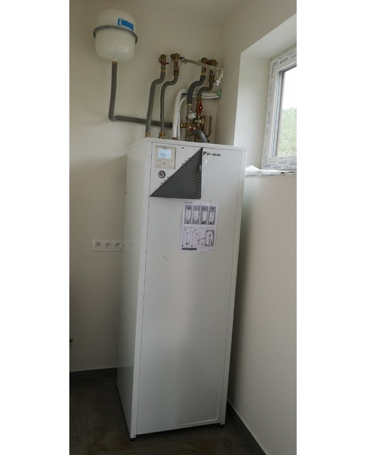 Inštalácia tepelného čerpadla Daikin EHVX, Jasenica