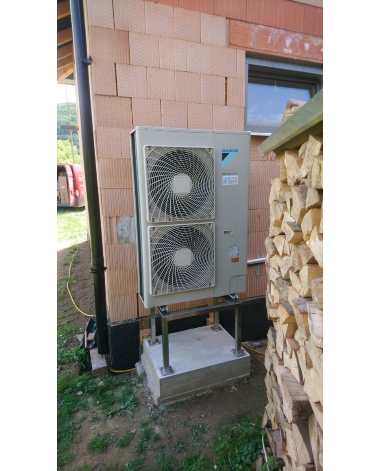 Inštalácia tepelného čerpadla Daikin EHVX, Bzince pod Javorinou