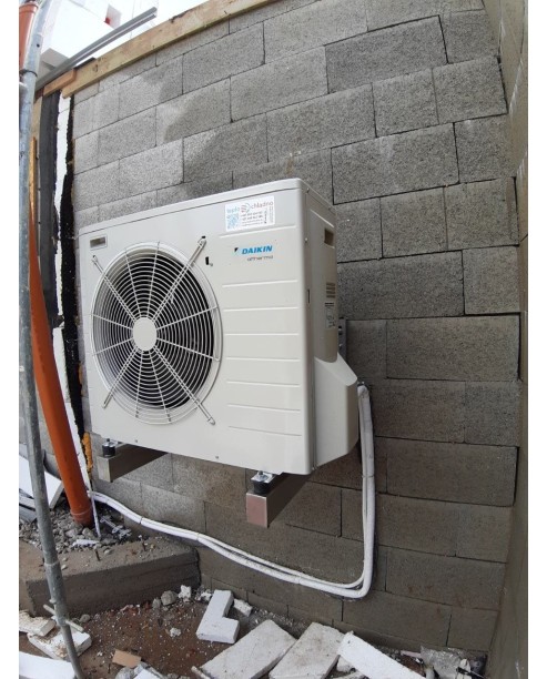 Inštalácia tepelného čerpadla Daikin EHVX, Žilinská Lehota