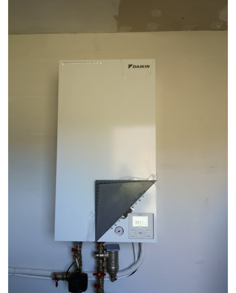 Inštalácia tepelného čerpadla Daikin EHBX, Ošcadnica