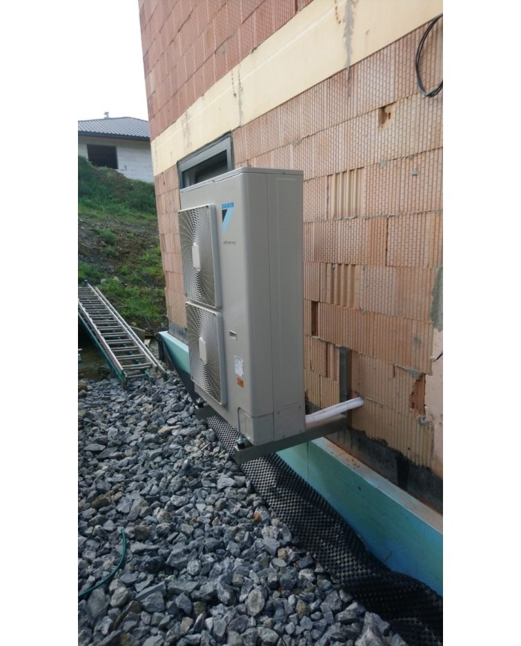 Inštalácia tepelného čerpadla Daikin EHBX, Zakamenné