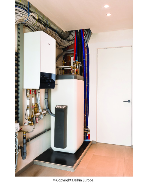 Tepelné čerpadlo Daikin Altherma 3 R W, nástenná, 4-8 kW, vykurovanie