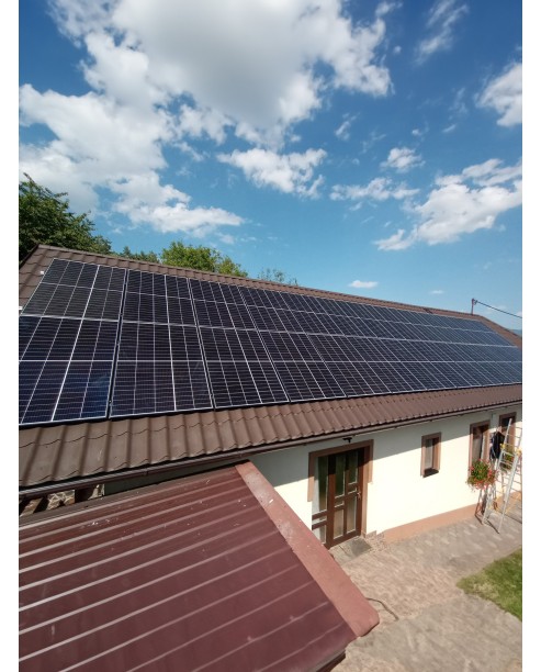 Realizácia Fotovoltaického systému pre RD - Nováky