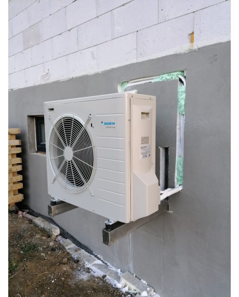 Realizácia nástenného tepelného čerpadla DAIKIN - Marček