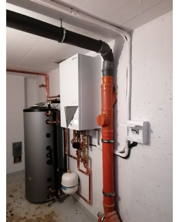 Realizácia nástenného tepelného čerpadla DAIKIN - Marček