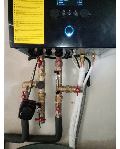 Realizácia nástenného tepelného čerpadla DAIKIN Altherma - Horný Vadičov