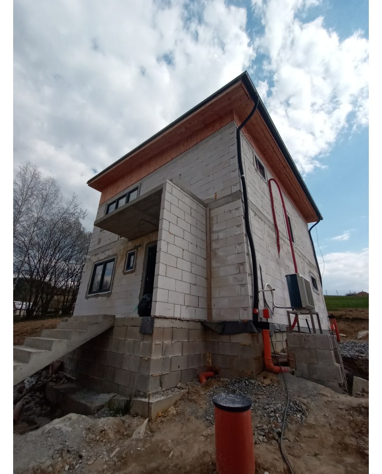 Realizácia nástenného tepelného čerpadla DAIKIN Altherma - Horný Vadičov